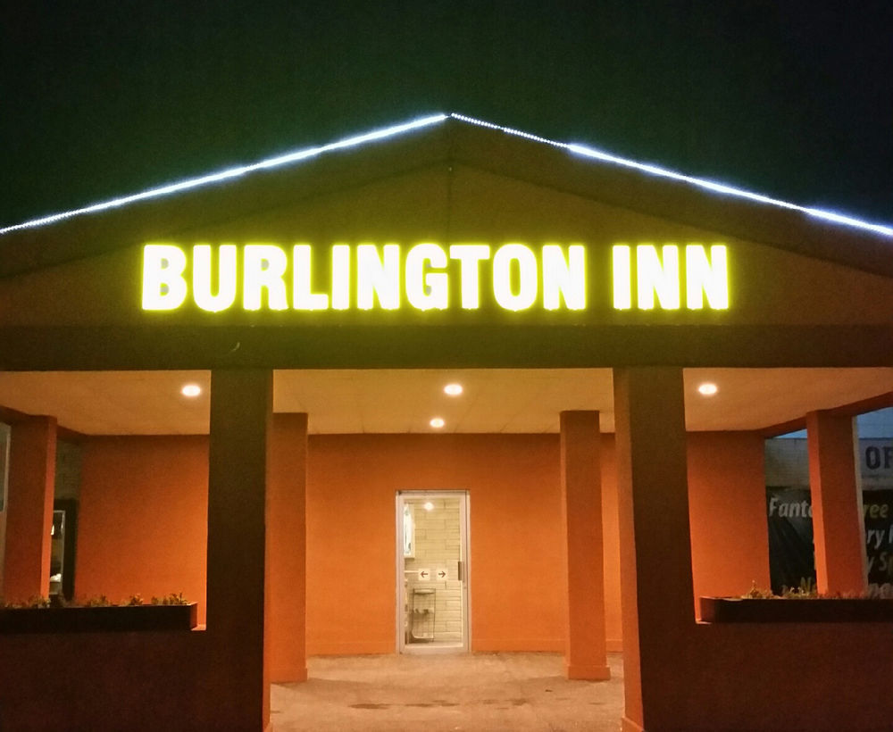 Burlington Inn Exterior foto